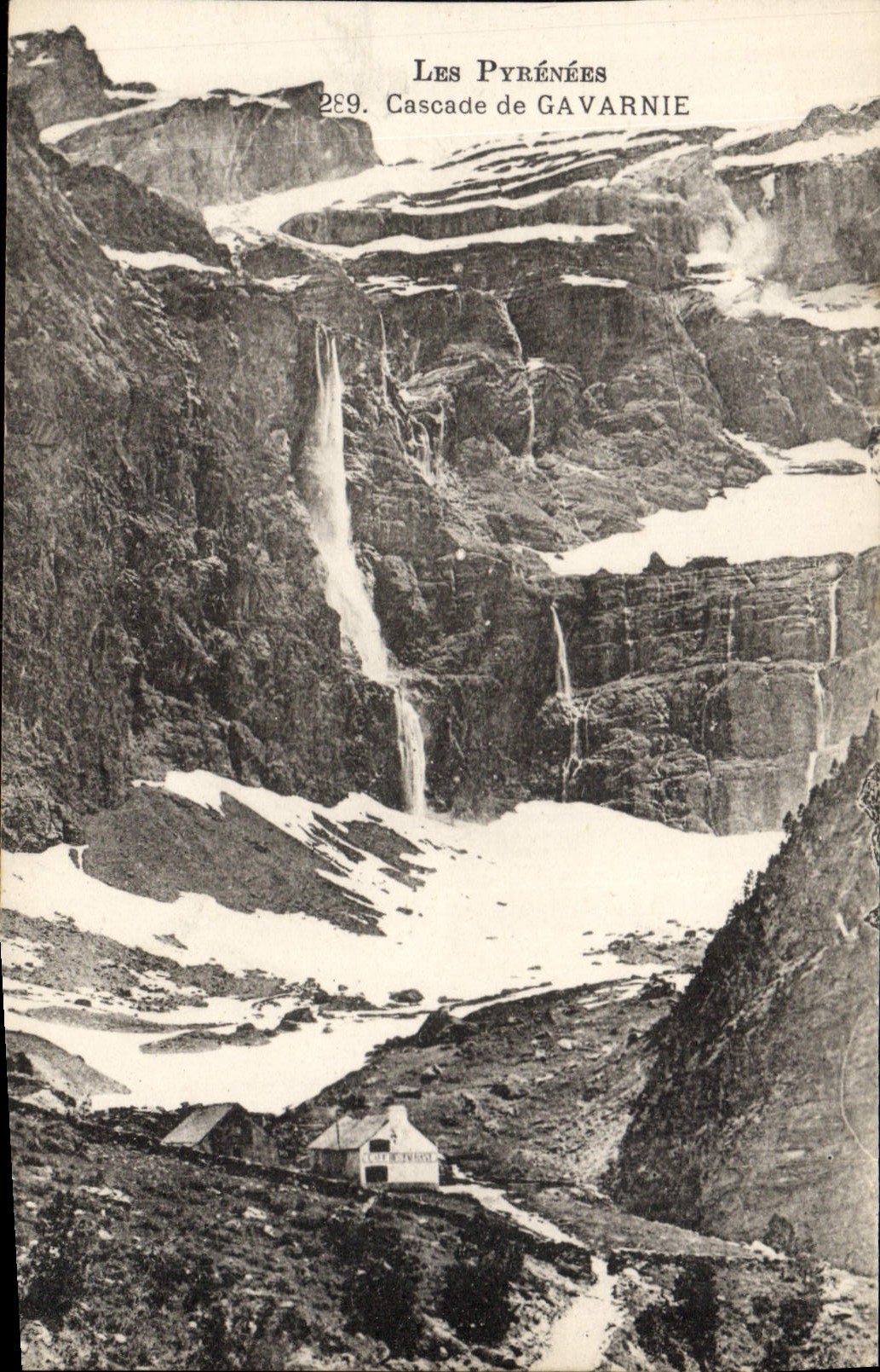 CPA Les Pyrenees Cascade de Gavarnie 
