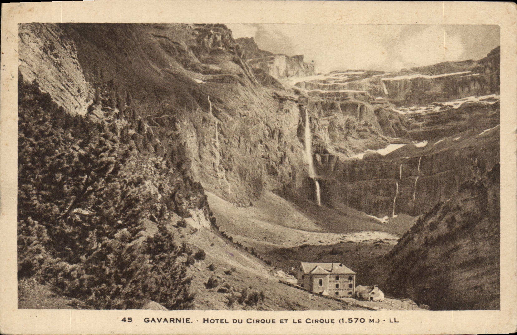 CPA Gavarnie Hotel du Cirque et le Cirque 