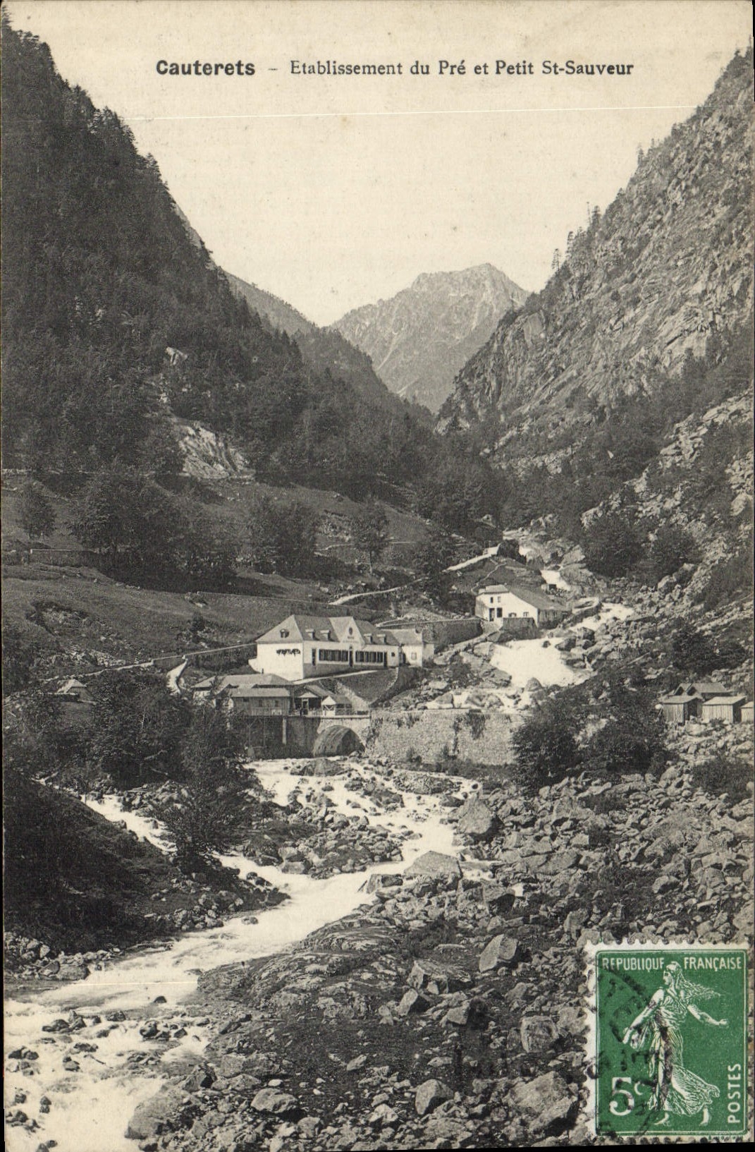 CPA Cauterets Etablissement du Pre et Petit St Sauveur 