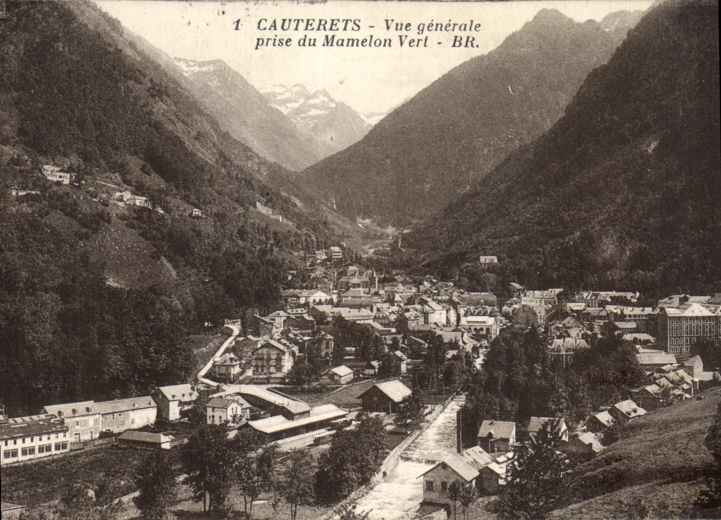CPA Cauterets Vue generale prise du Mamelon Vert 