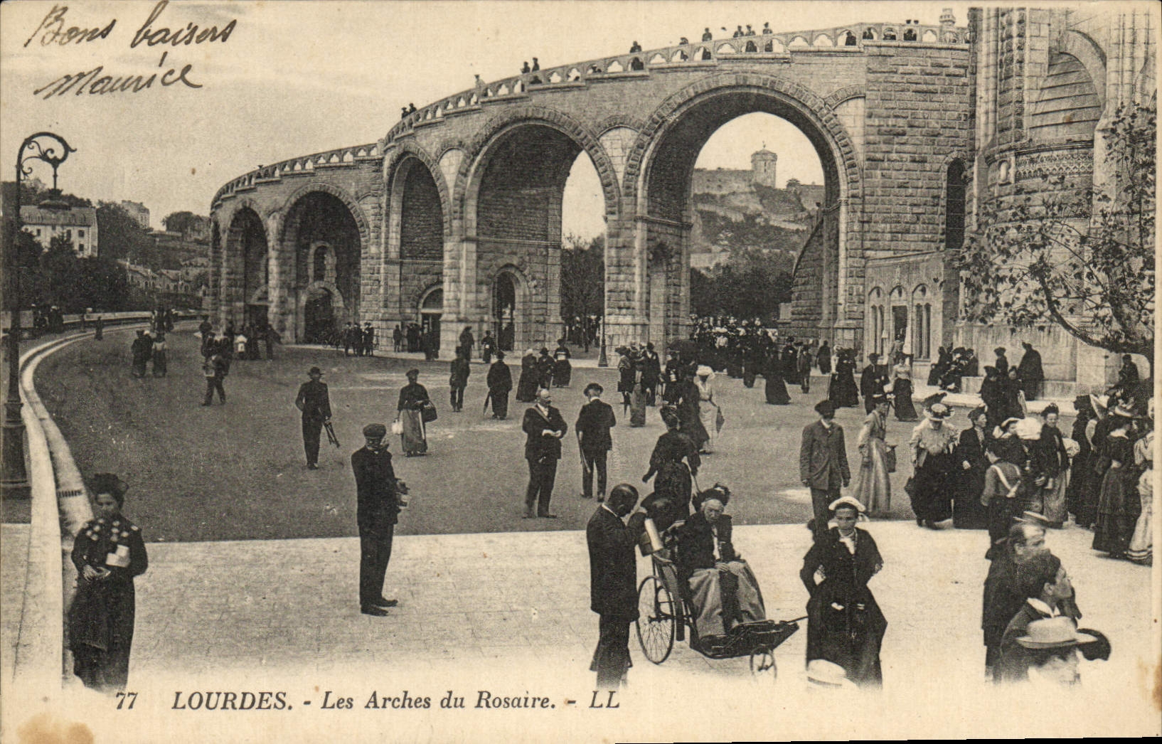 CPA Lourdes Les Arches du Rosaire 