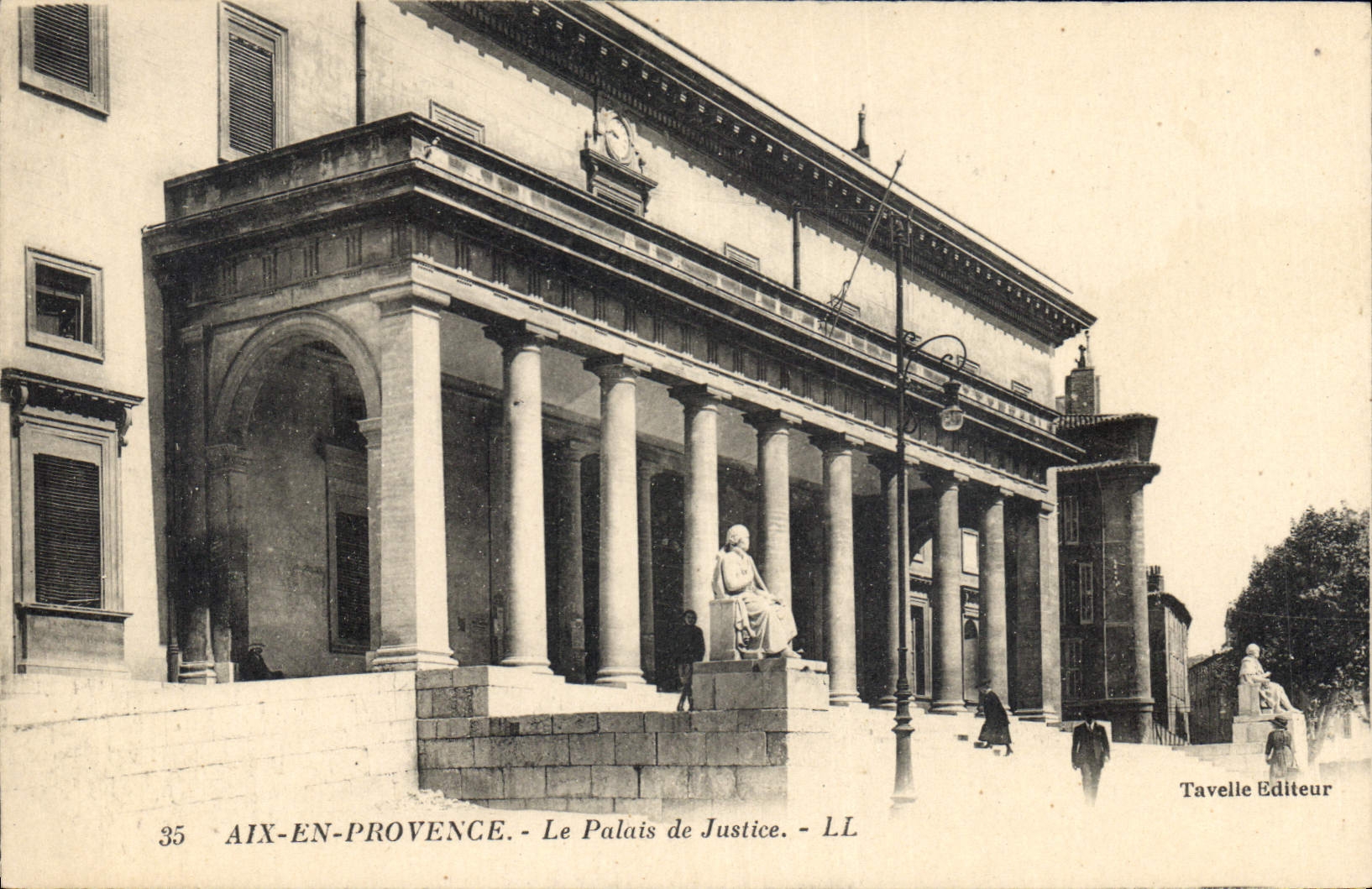 CPA Aix en Provence Le Palais de Justice