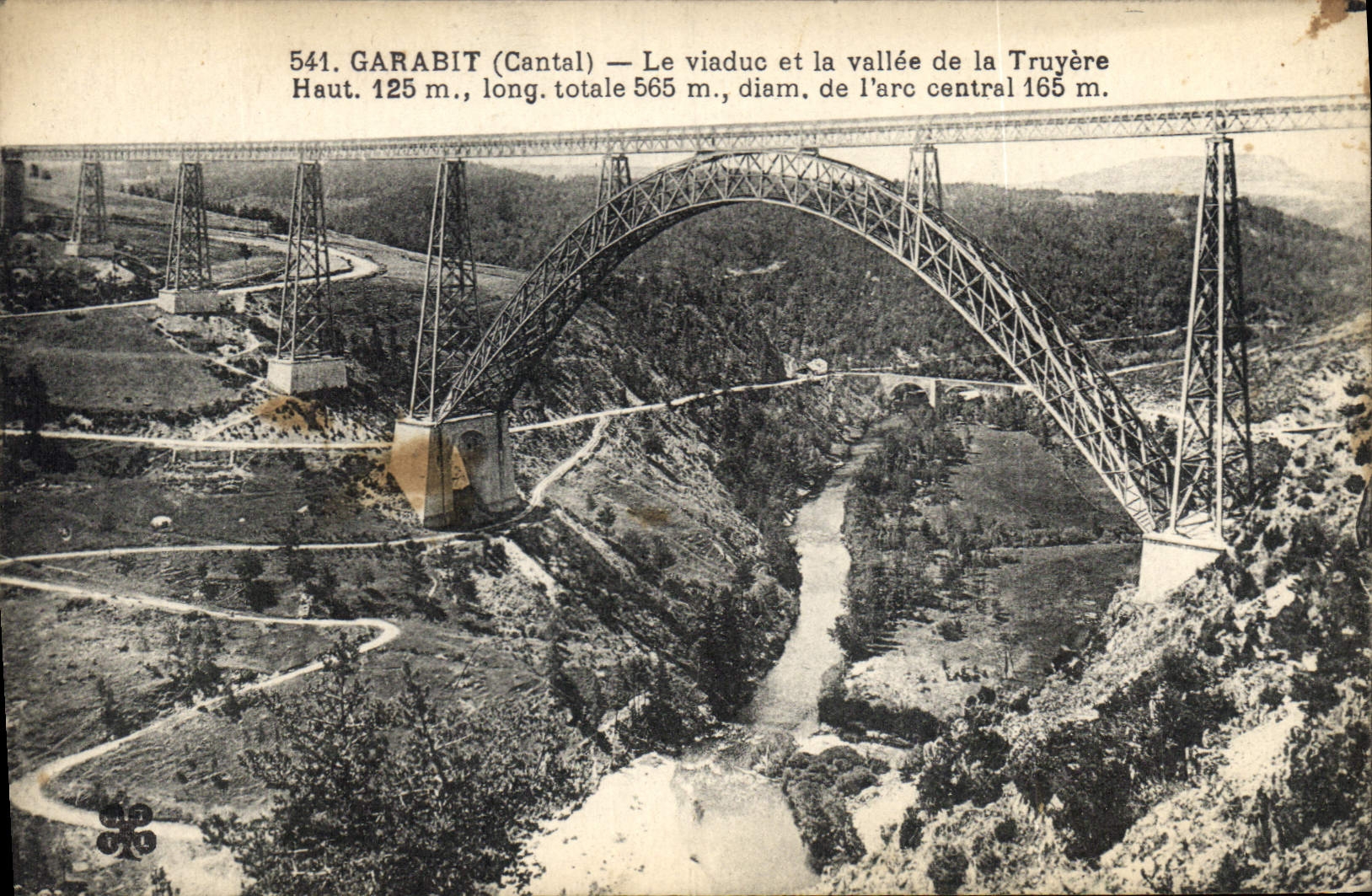 CPA Garabit Cantal Le Viaduc et la Vallee de la Truyere