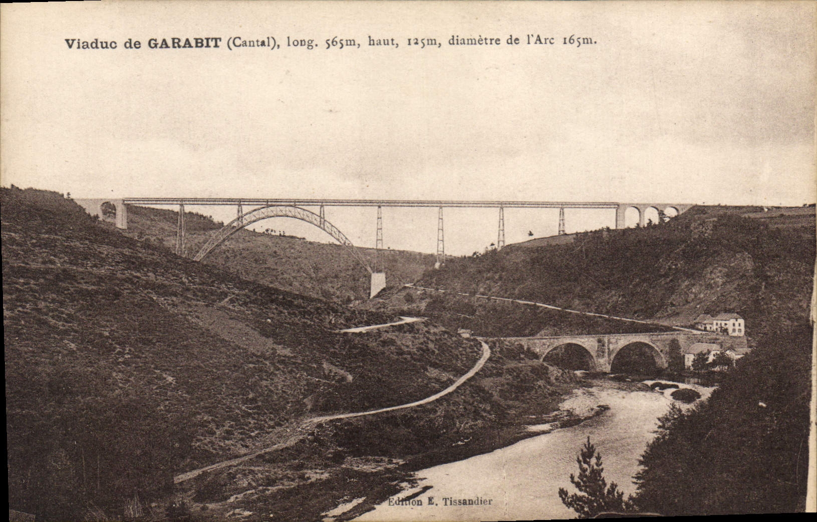 CPA Viaduc de Garabit Cantal 