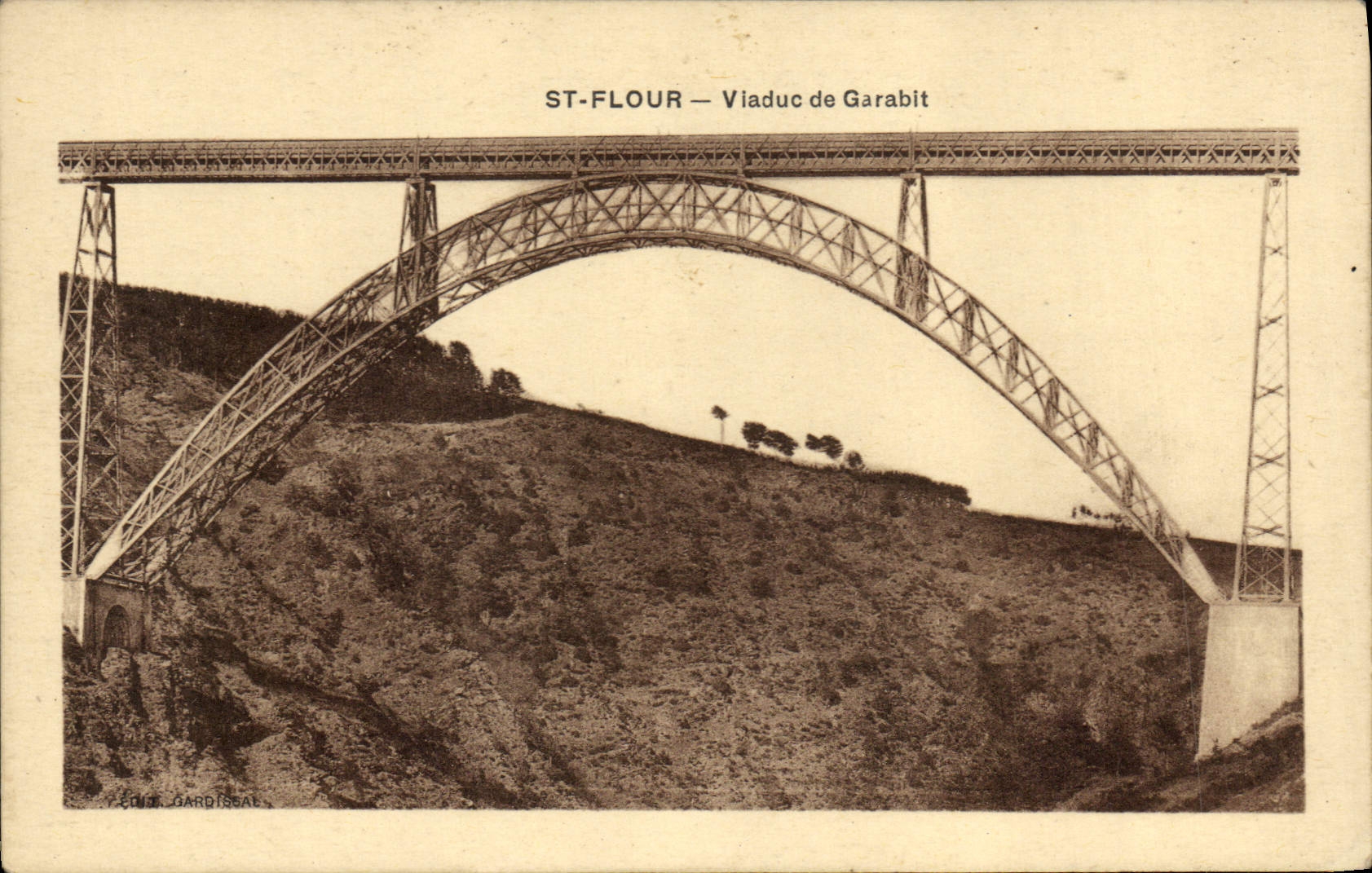 CPA St Flour Viaduc de Garabit 
