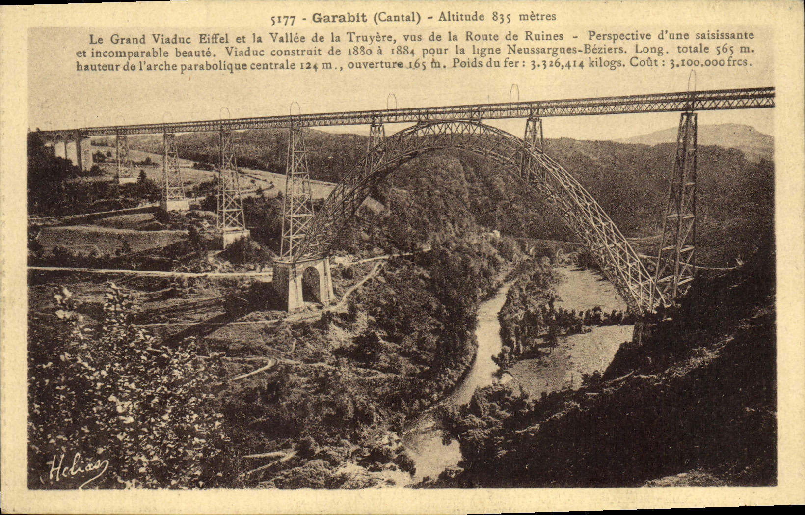 CPA Garabit Cantal Le Grand Viaduc Eiffel et la Vallee de la Truyere vus de la Route de Ruines 