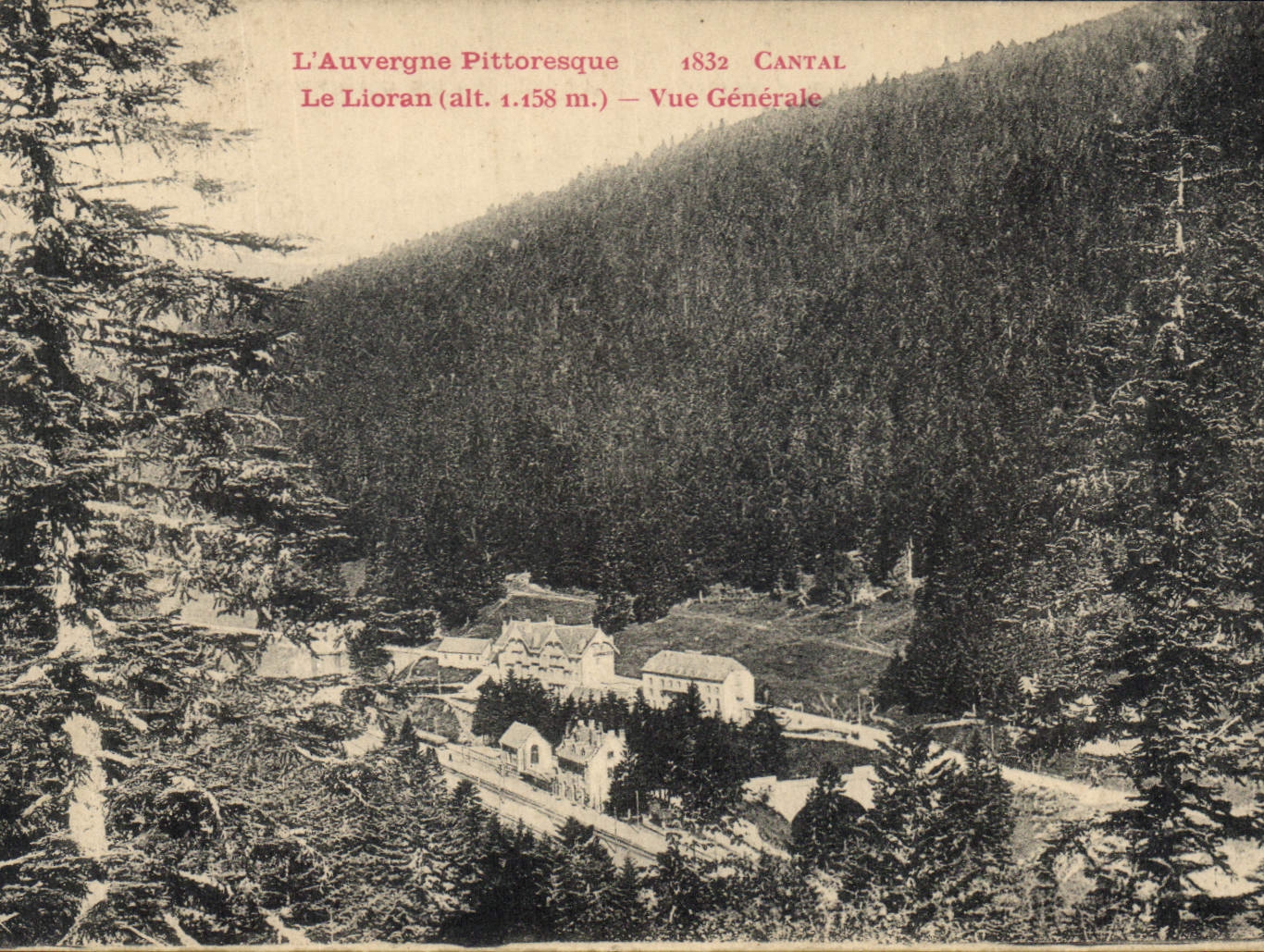 CPA L'Auvergne Pittoresque Cantal Le Lioran Vue Generale 
