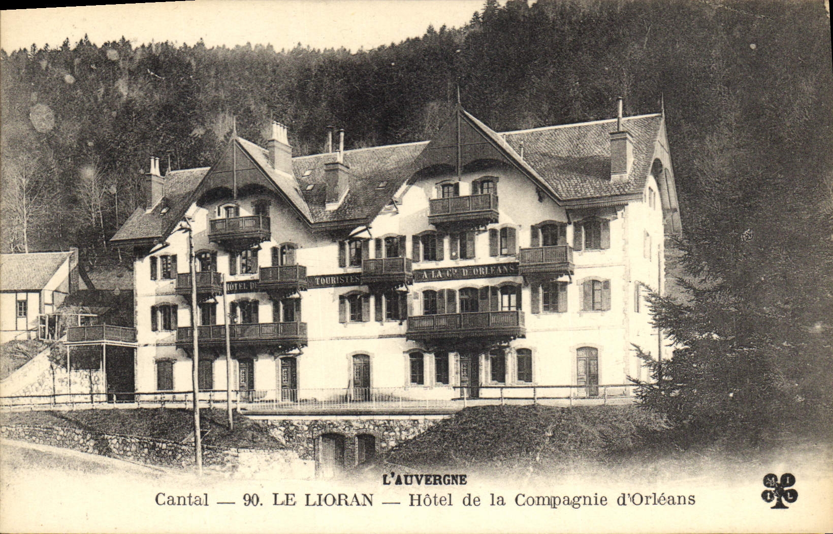 CPA L'Auvergne Cantal Le Lioran Hotel de la Compagne d'Orleans 