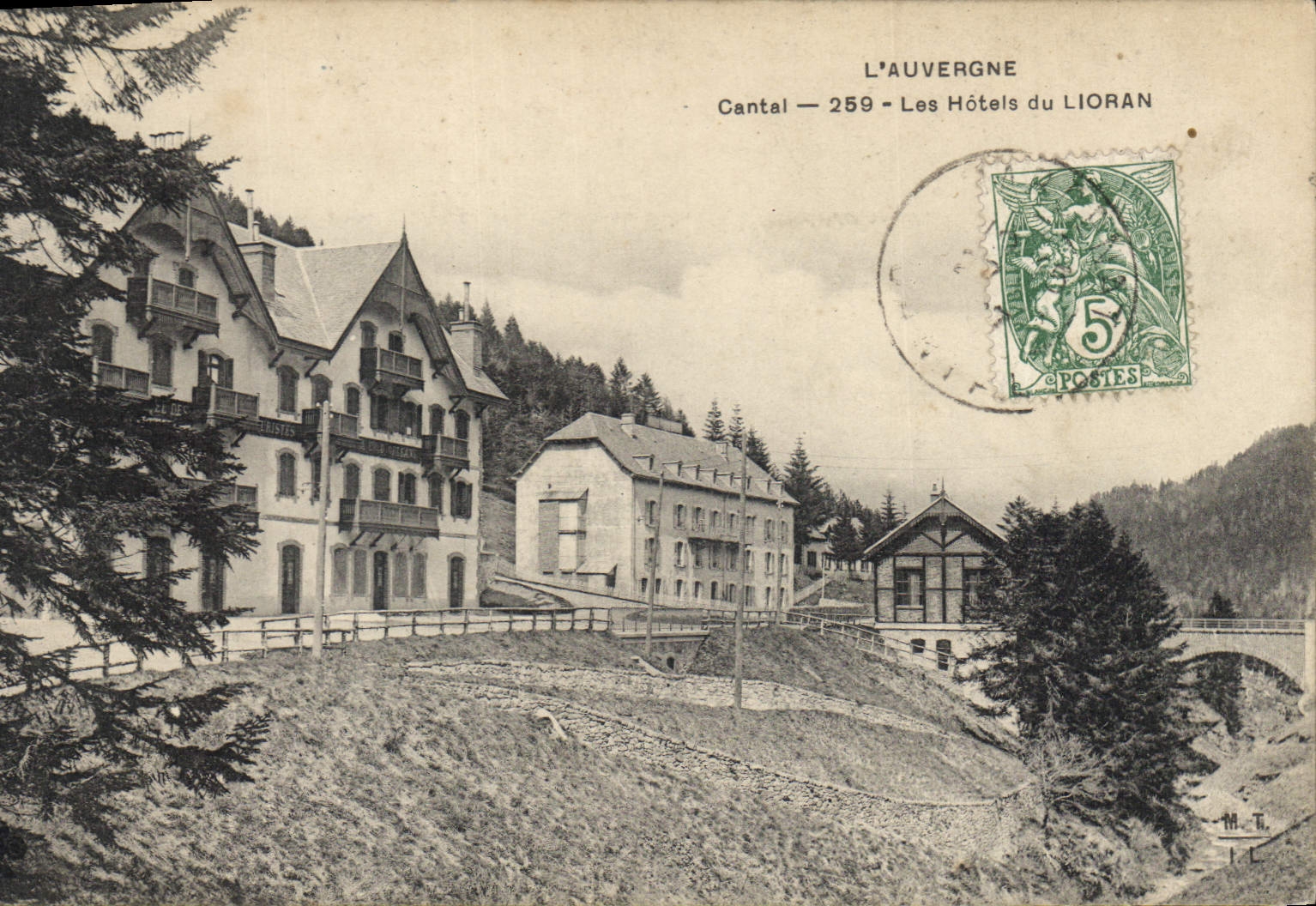CPA L'Auvergne Cantal Les Hotels du Lioran 