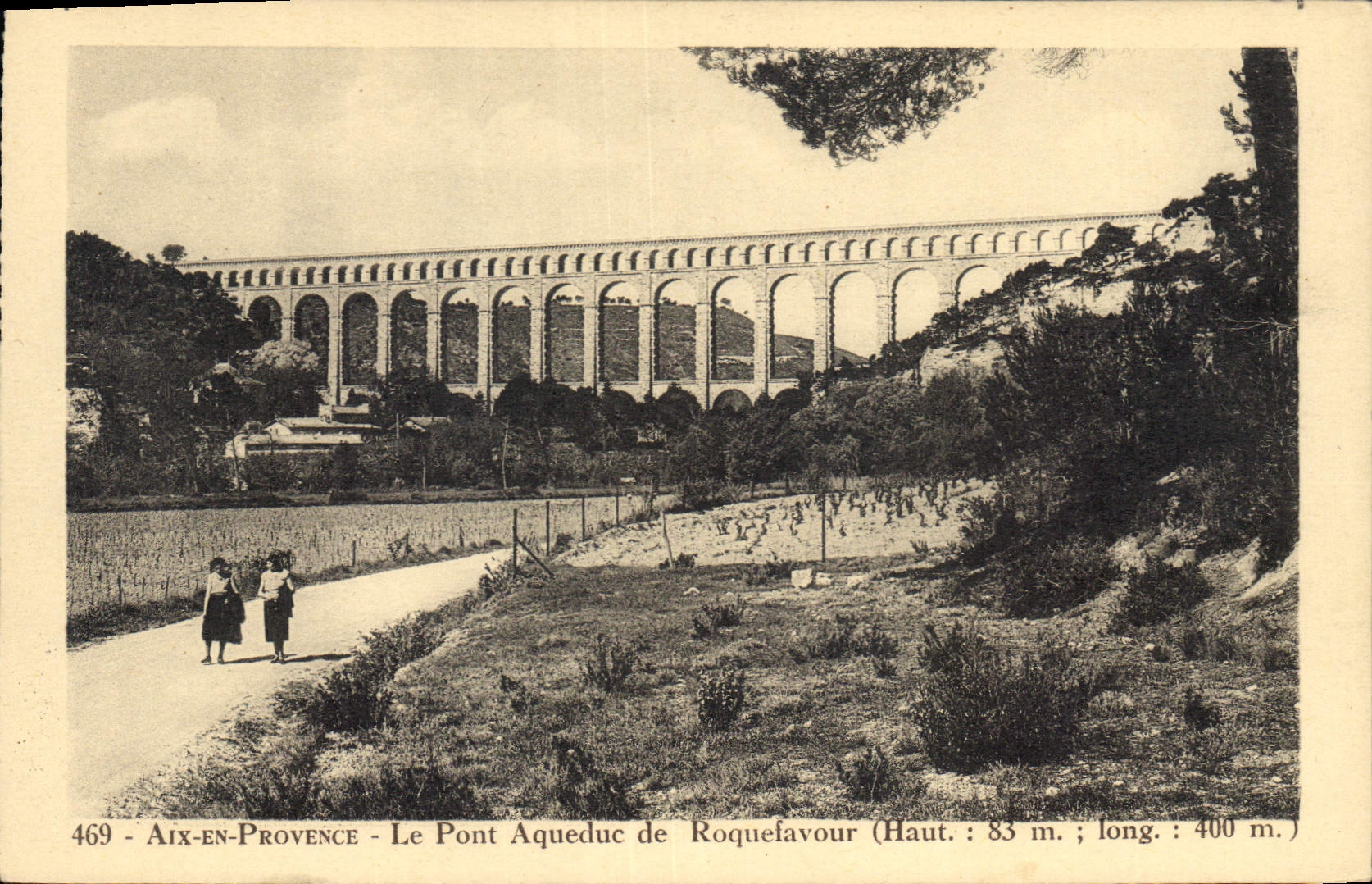 CPA Aix en Provence Le Pont Aqueduc de Roquefavour 