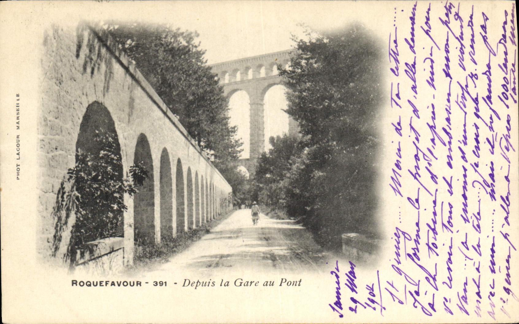 CPA Roquefavour Depuis la Gare au Pont