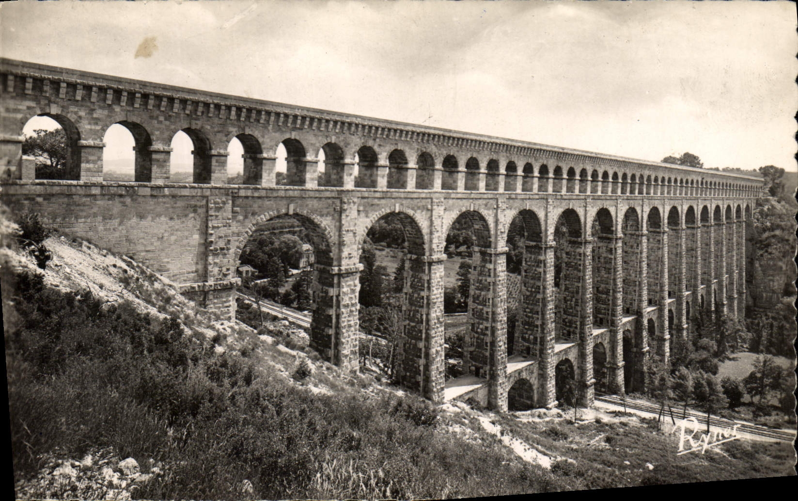 CPA Roquefavour B du R L'Aqueduc 