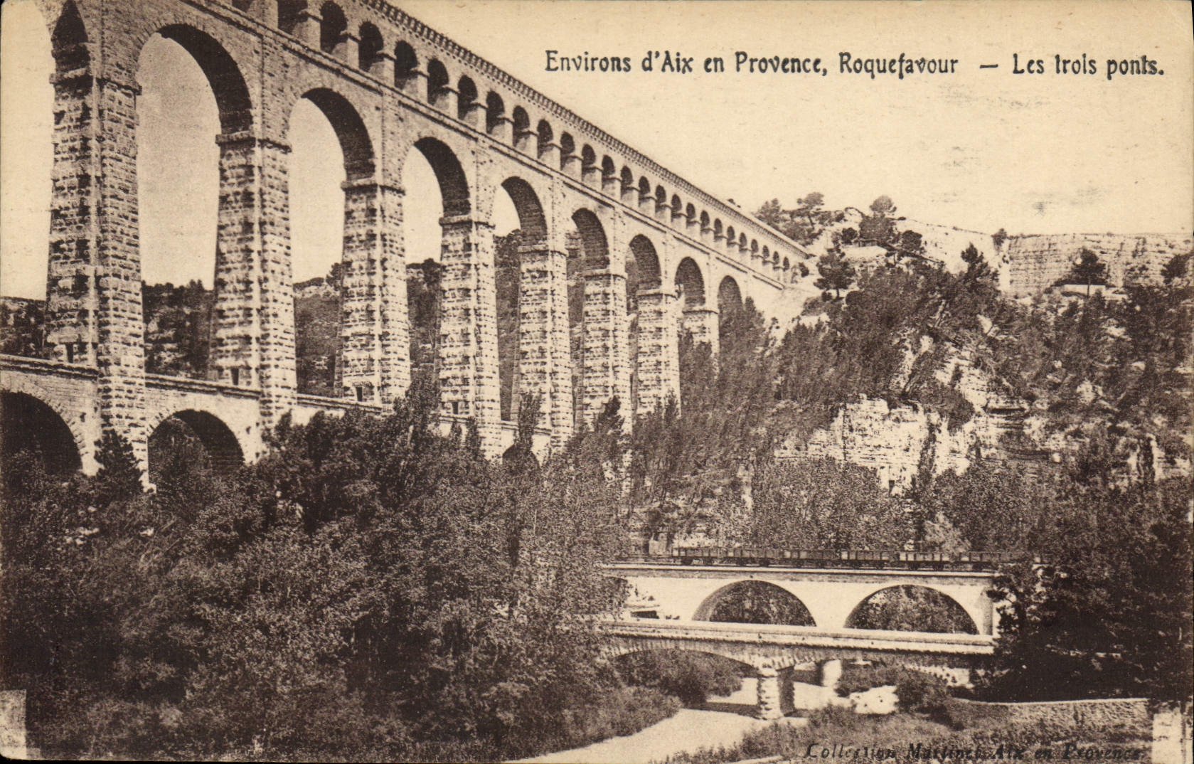CPA Environs d'Aix en Provence Roquefavour Les trois ponts 