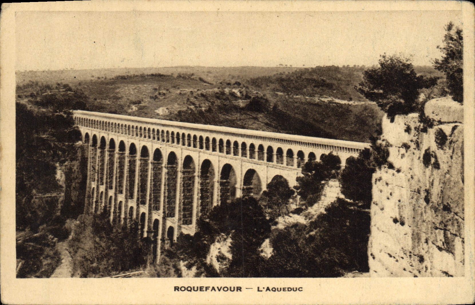 CPA Roquefavour L'Aqueduc 