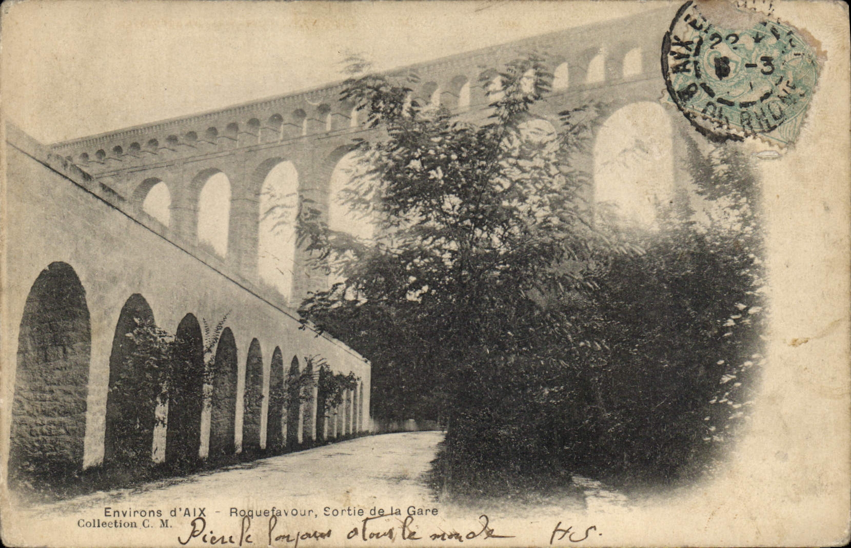CPA Environs d'Aix Roquefavour Sortie de la Gare