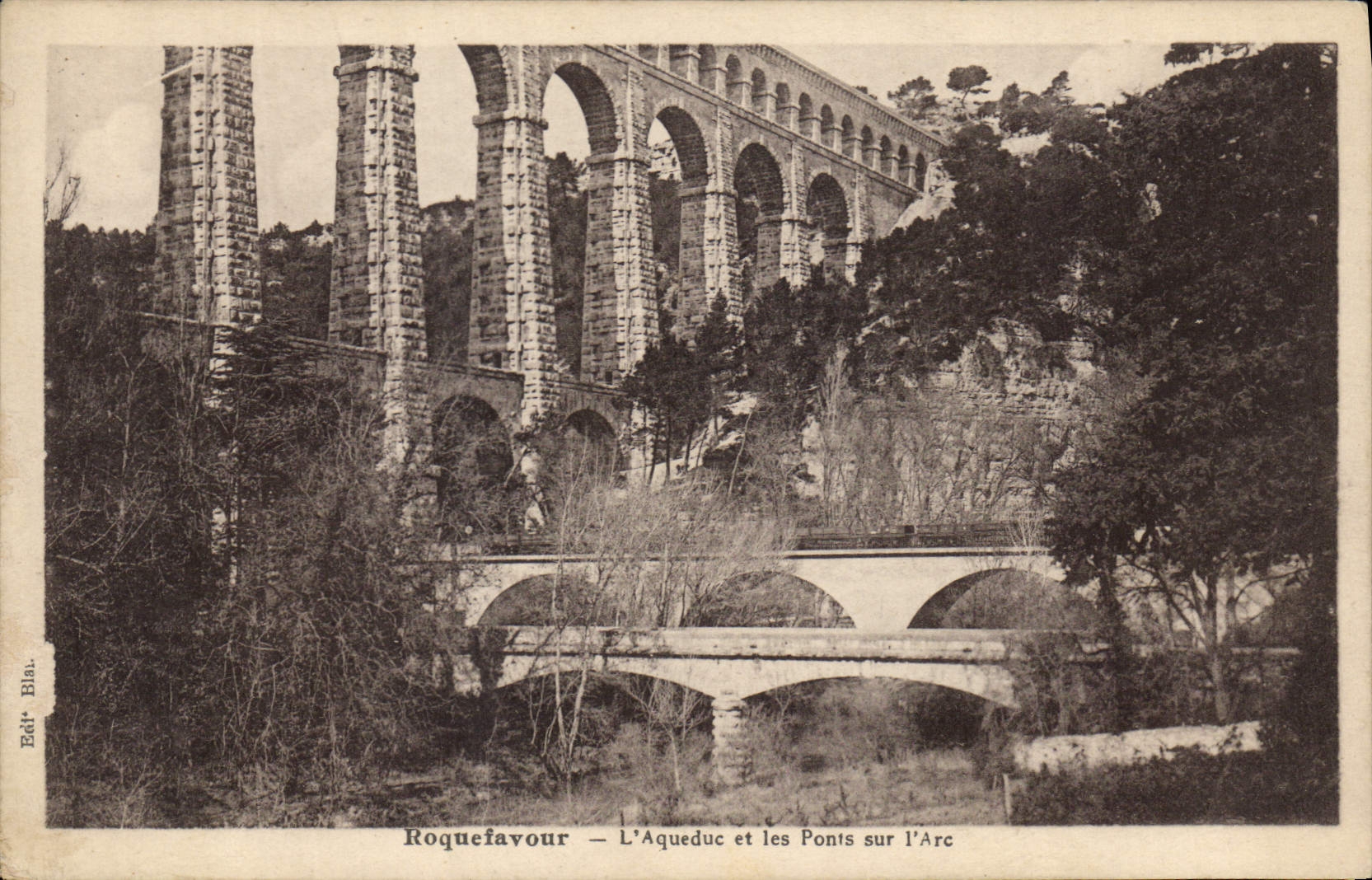 CPA Roquefavour L'Aqueduc et les Ponts sur l'Arc