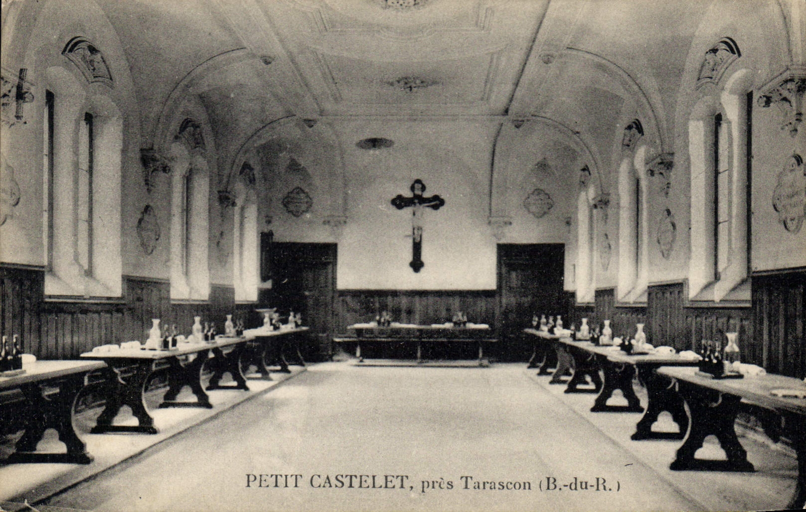 CPA Petit Castelet pres Tarascon B du R