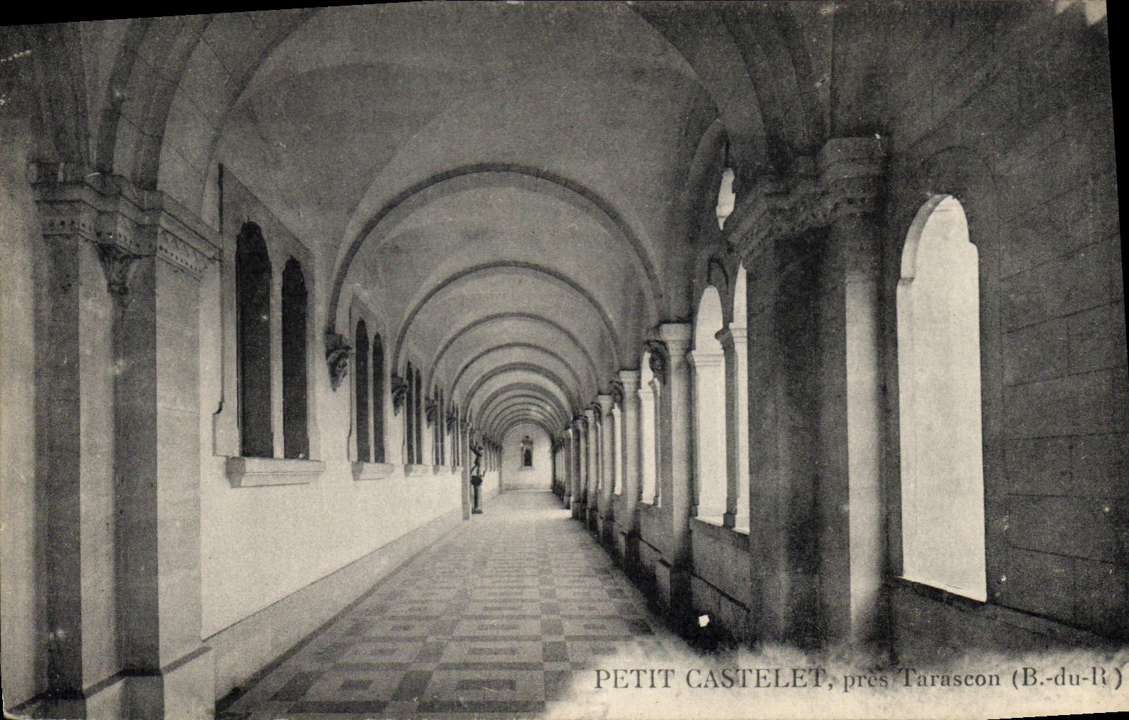 CPA Petit Castelet pres Tarascon B du R