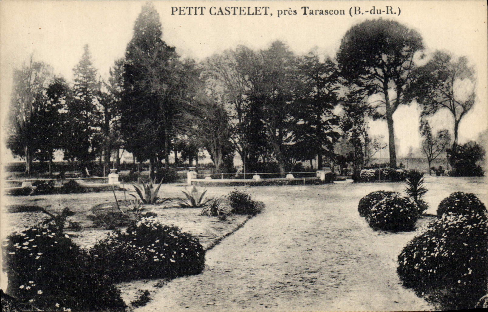 CPA Petit Castelet pres Tarascon B du R 