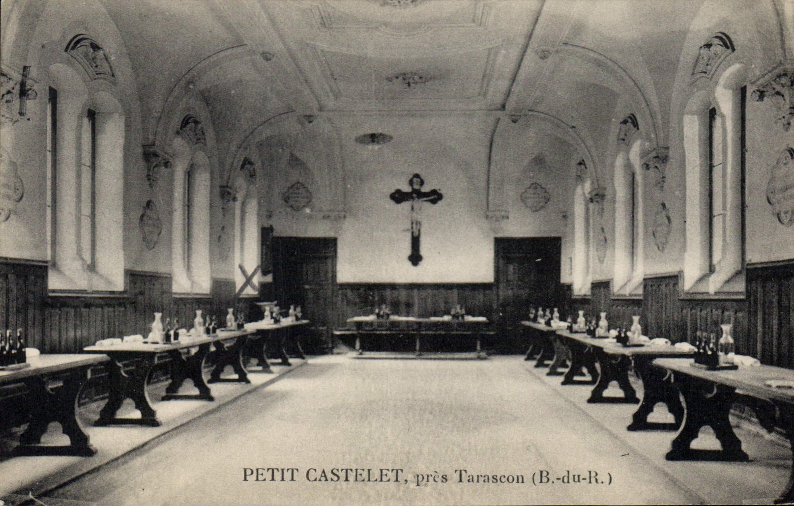 CPA Petit Castelet pres Tarascon B du R 