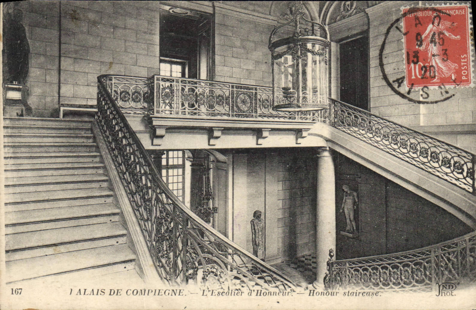 CPA Palais de Compiegne L'Escalier d'Honneur 
