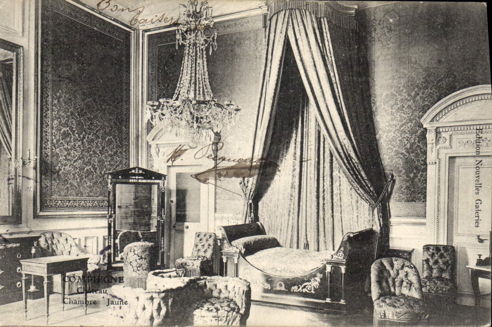 CPA Compiegne Chateau Chambre jaune 