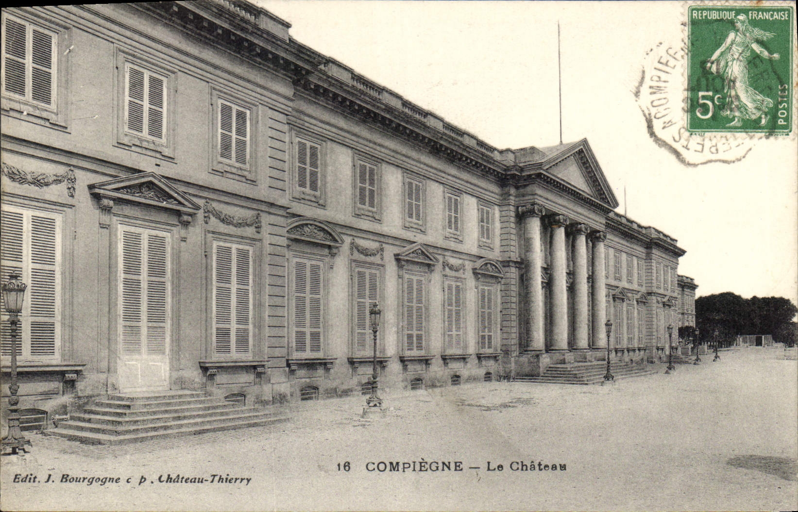 CPA Compiegne Le Chateau 