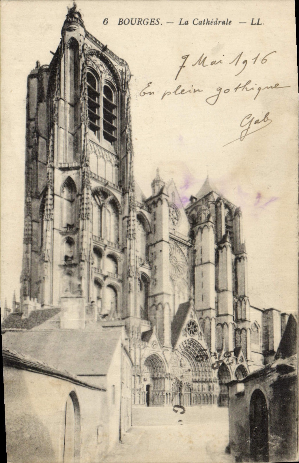 CPA Bourges La Cathedrale 