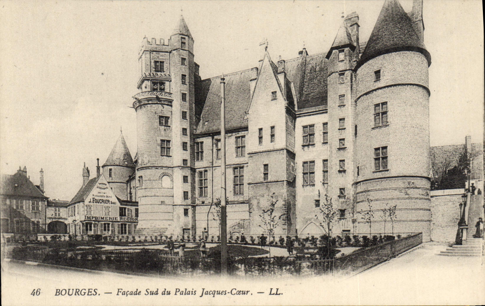 CPA Bourges Facade Sud du Palais Jacques Coeur 