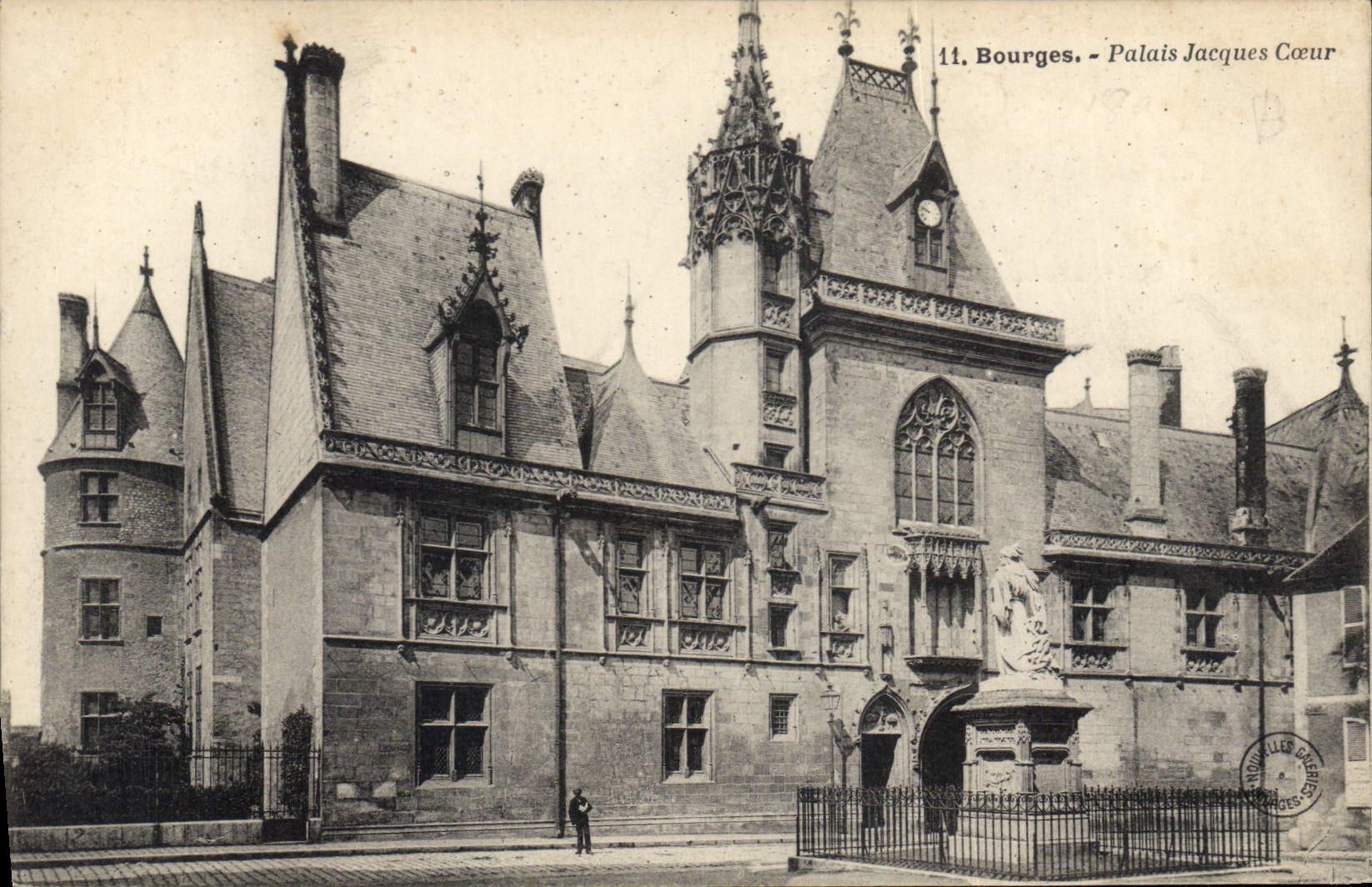 CPA Bourges Palais Jacques Coeur 