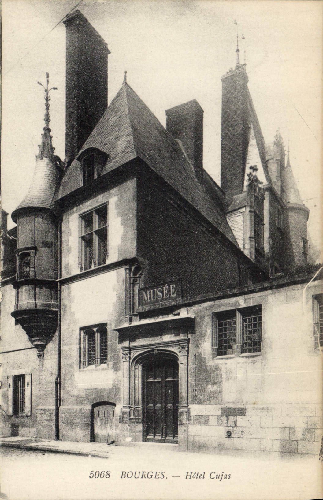CPA Bourges Hotel Cujas 