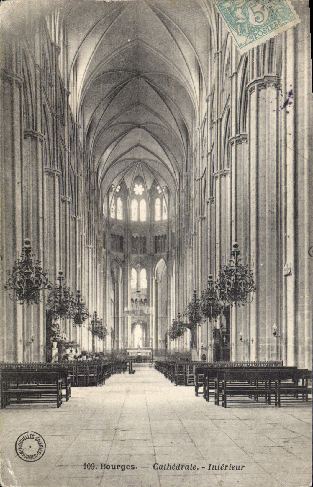 CPA Bourges Cathedrale Interieur 