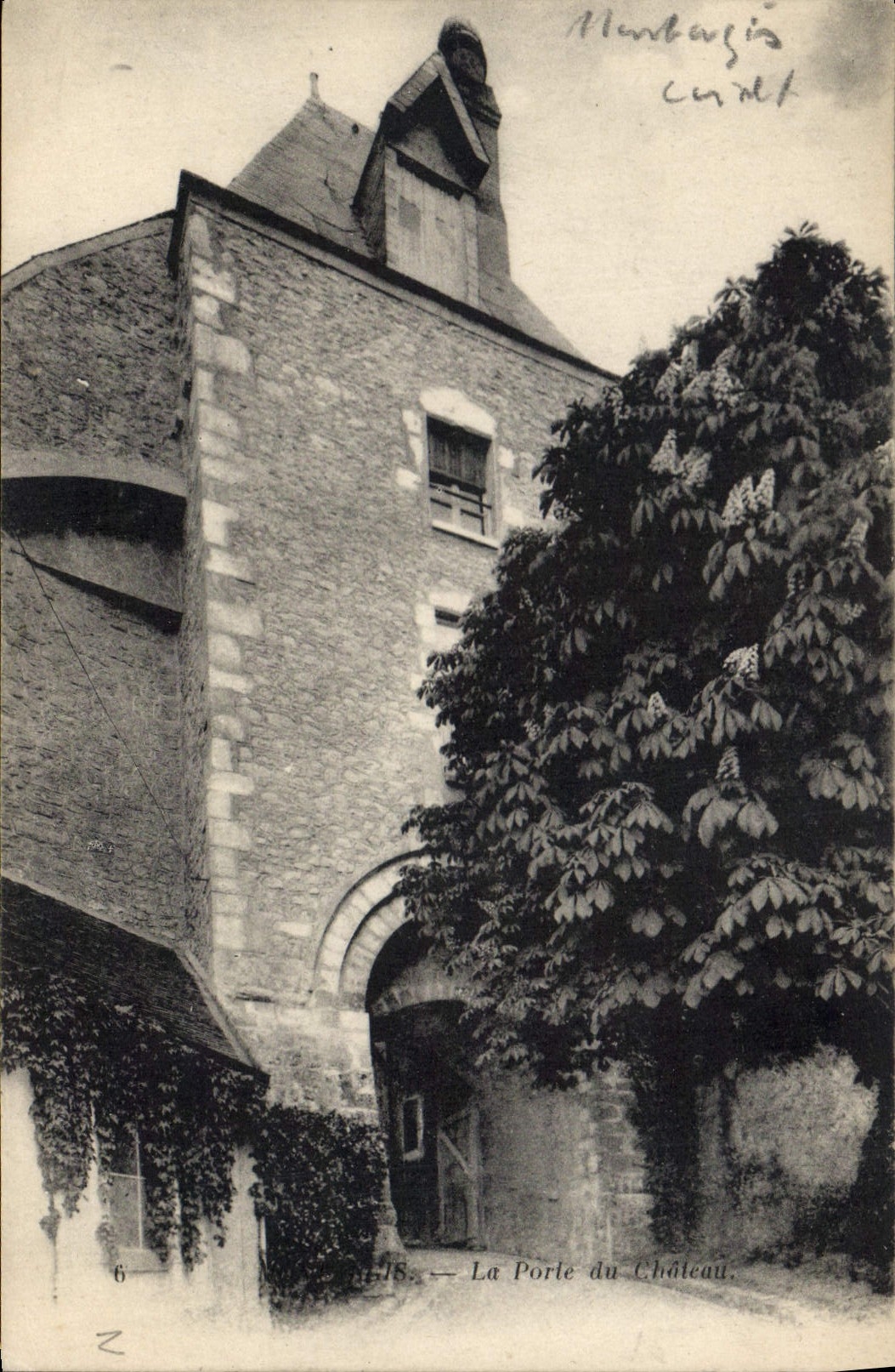 CPA Senlis La Porte du Chateau 