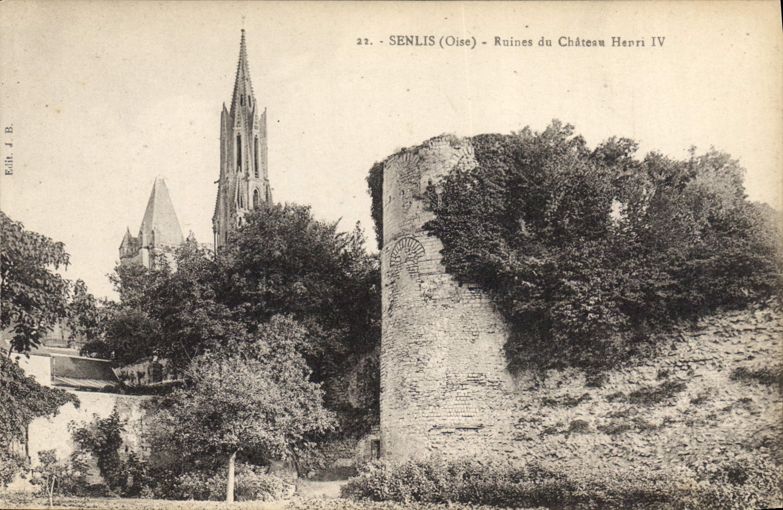CPA Senlis Oise Ruines du Chateau Henri IV