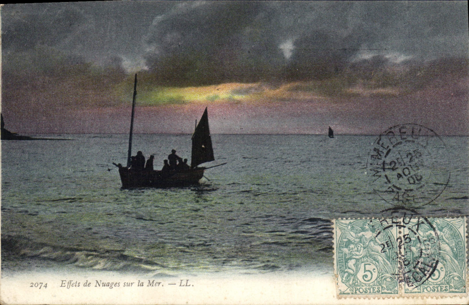CPA Effets de Nuages sur La Mer Bateaux