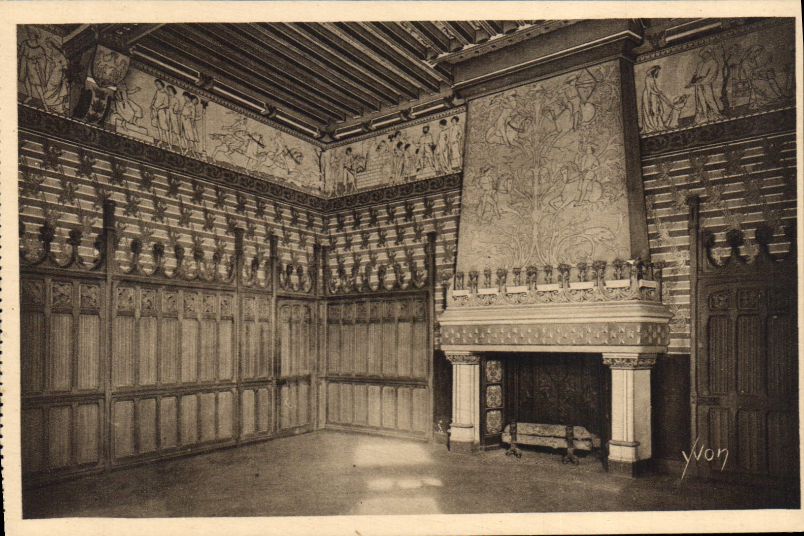 CPA Chateau de Pierrefonds Oise La Chambre du Seigneur 