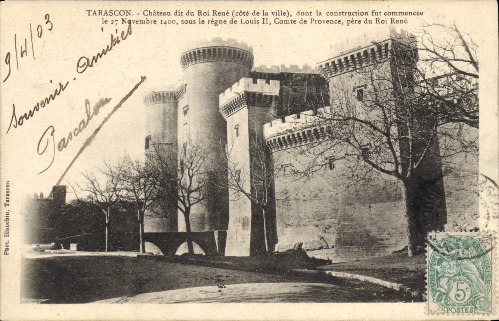 CPA Tarascon Chateau dit du roi Rene Cote de la Ville dont la construction fut commencee le 27 Novem