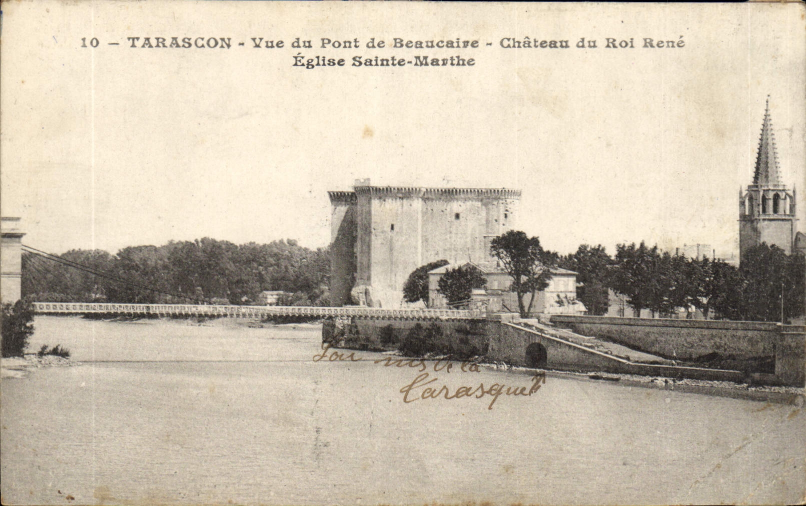 CPA Tarascon vue du Pont de Beaucaire Chateau du Roi Rene Eglise Sainte Marthe
