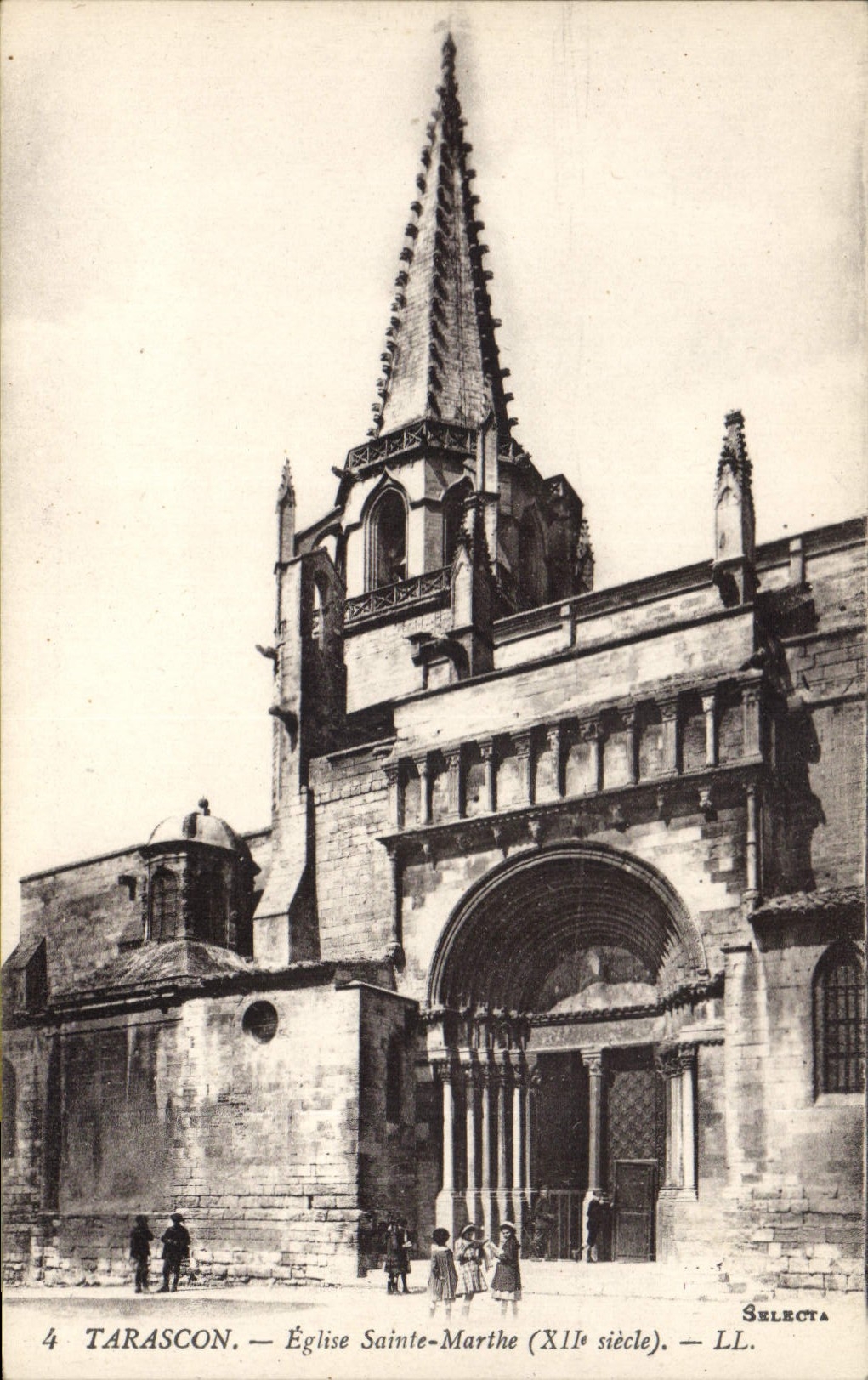CPA Tarascon Eglise Sainte Marthe XII siecle
