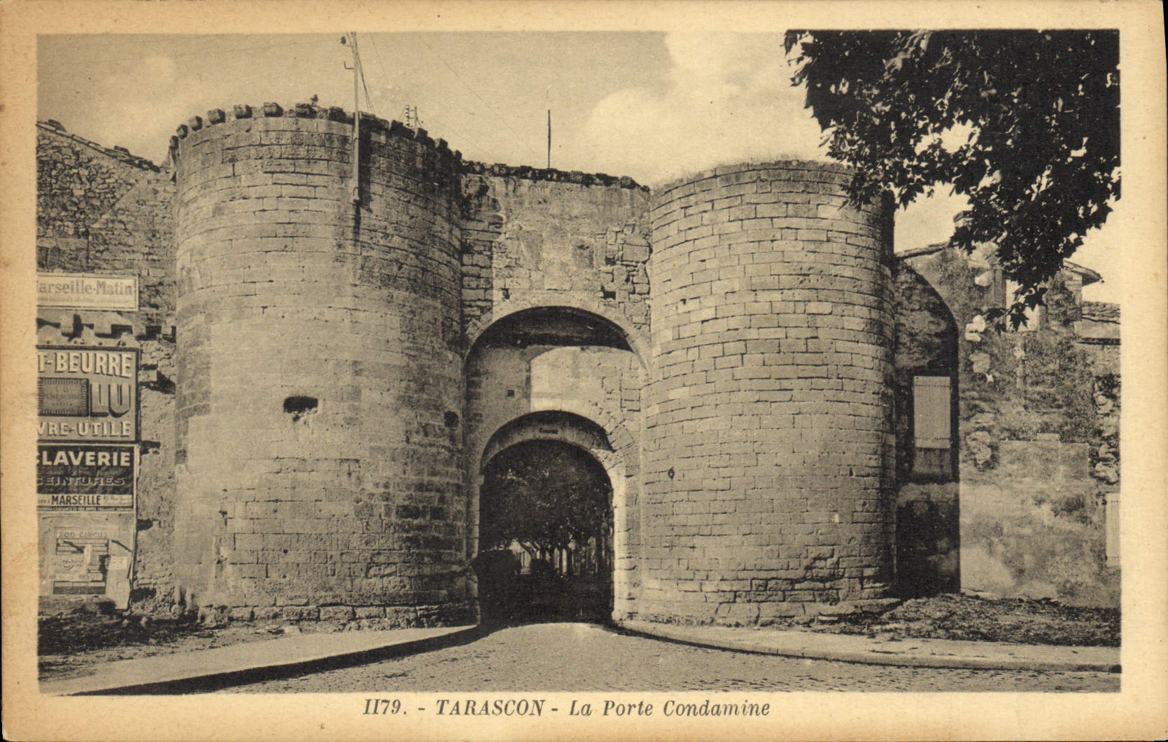 CPA Tarascon la Porte Condamine 
