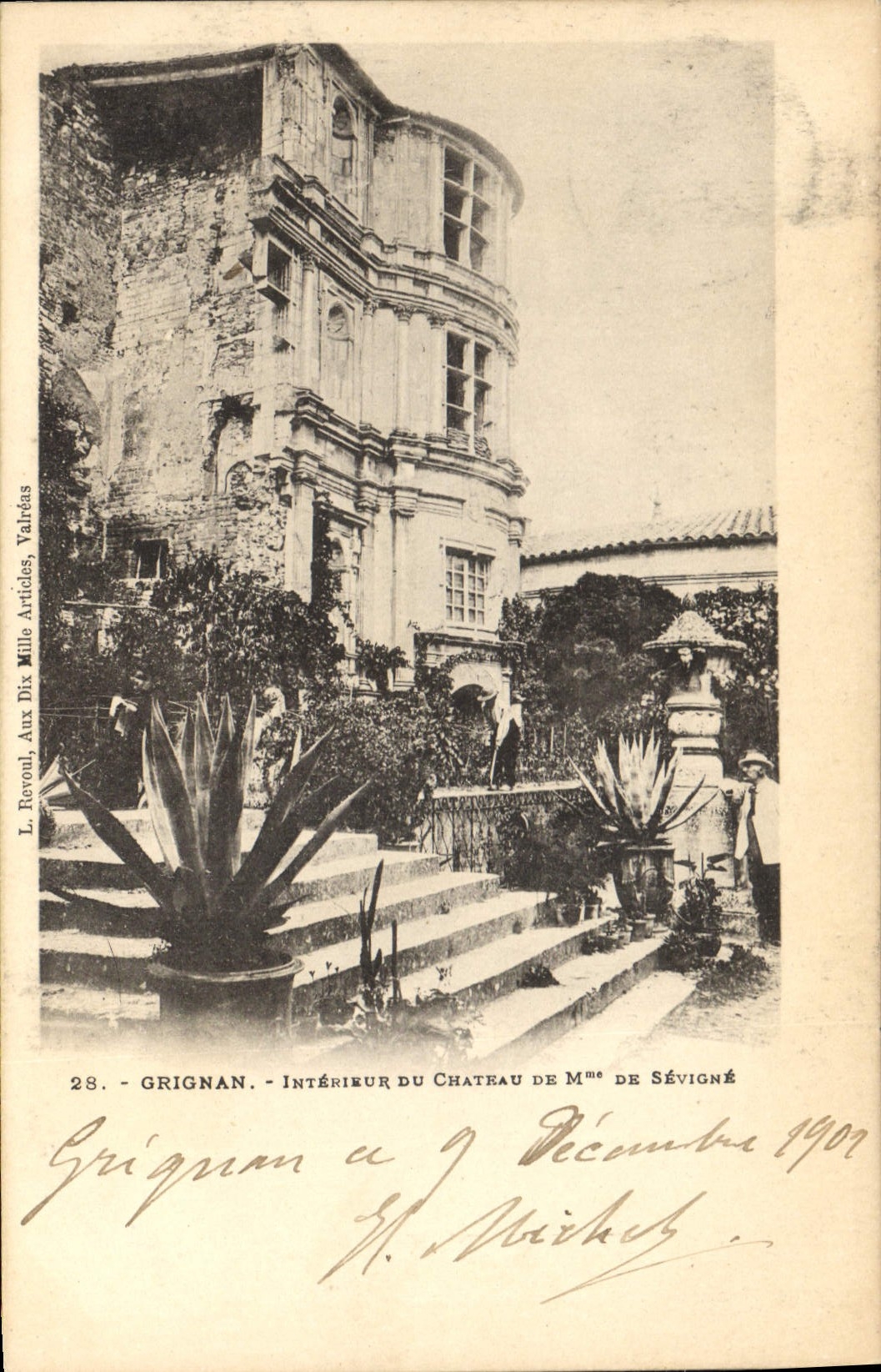 CPA Grignan interieur du chateau de Mme de Sevigne 