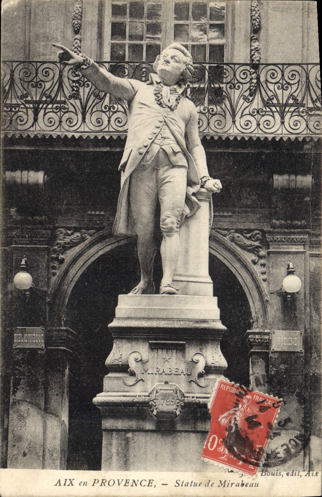 CPA Aix en Provence Statue de Mirabeau 