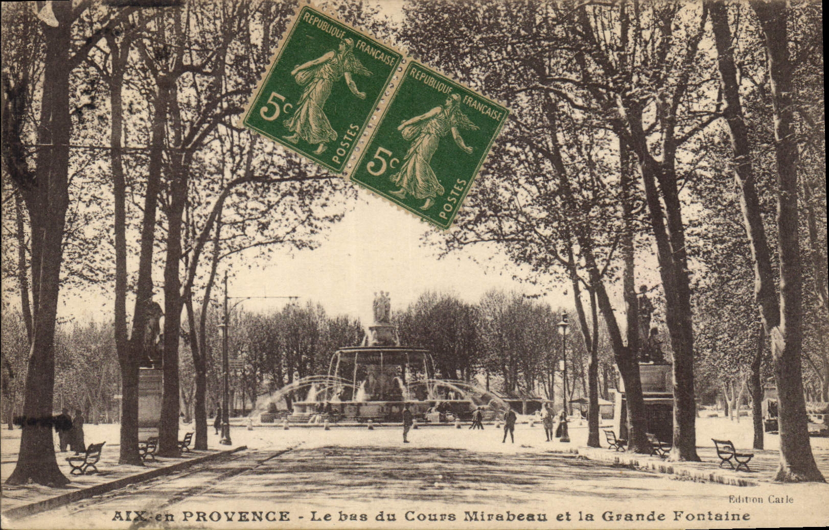 CPA Aix en Provence Le Bas du Cours Mirabeau et la Grande Fontaine 