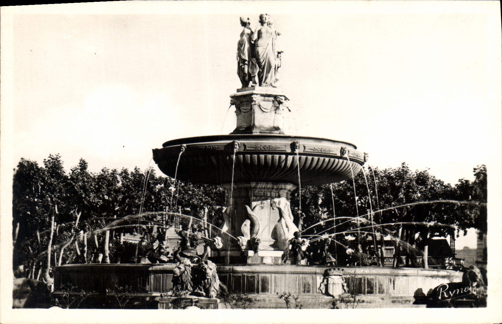 CPA Aix en Provence B du Rh La Grande Fontaine 
