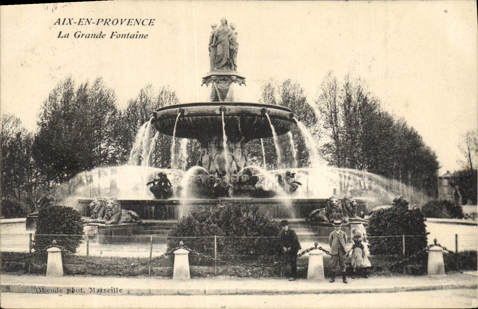 CPA Aix en Provence La Grande Fontaine 