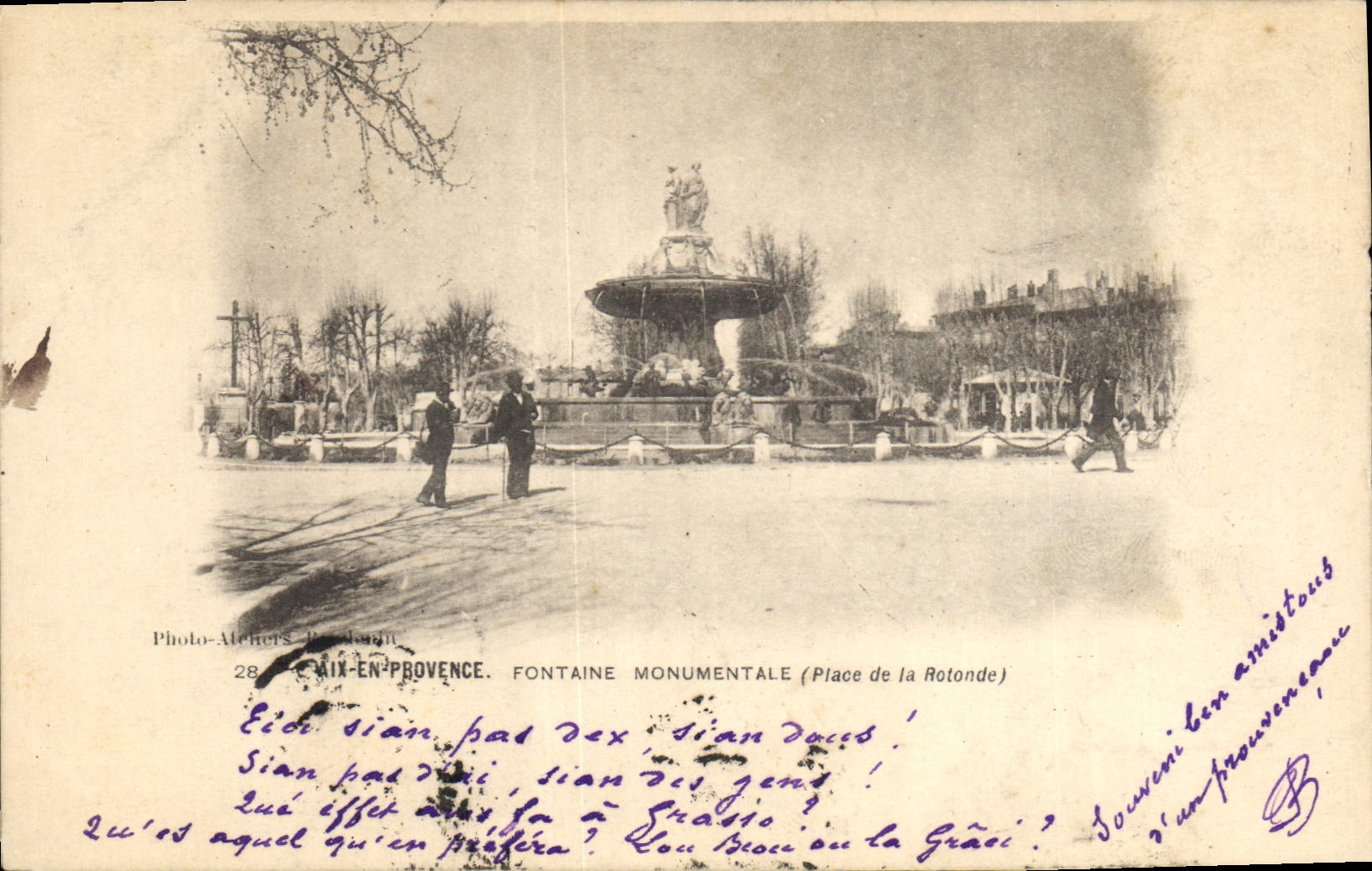 CPA Aix en Provence Fontaine Monumentale Place de la Rotonde 
