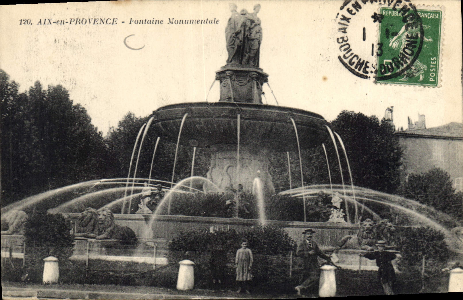 CPA Aix en Provence Fontaine Monumentale 