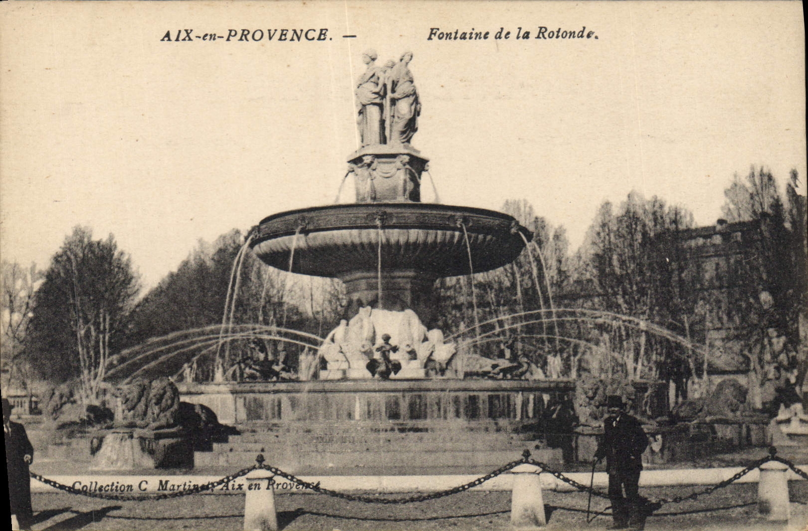 CPA Aix en Provence Fontaine de la Rotonde 
