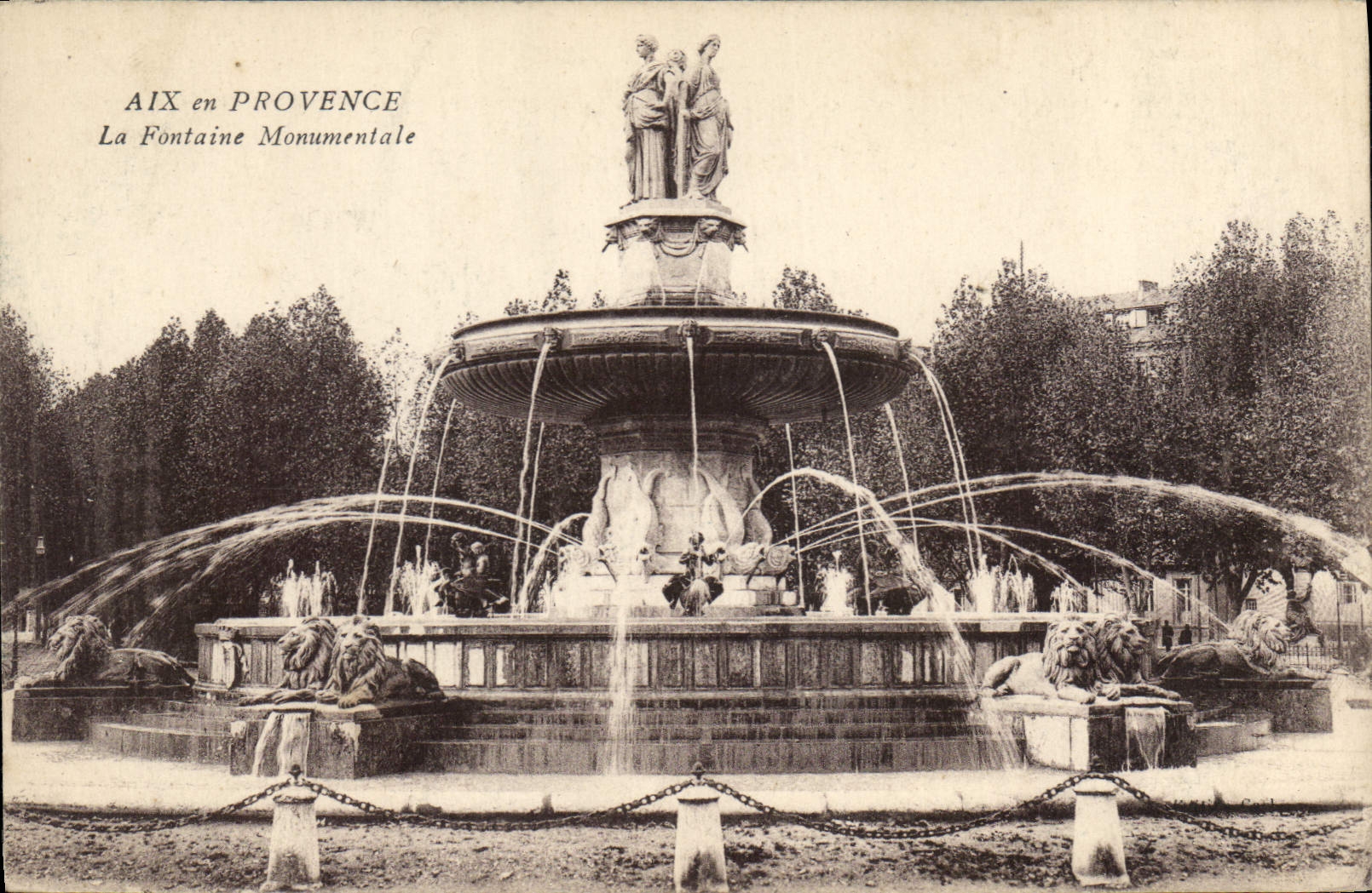 CPA Aix en Provence La Fontaine Monumentale 