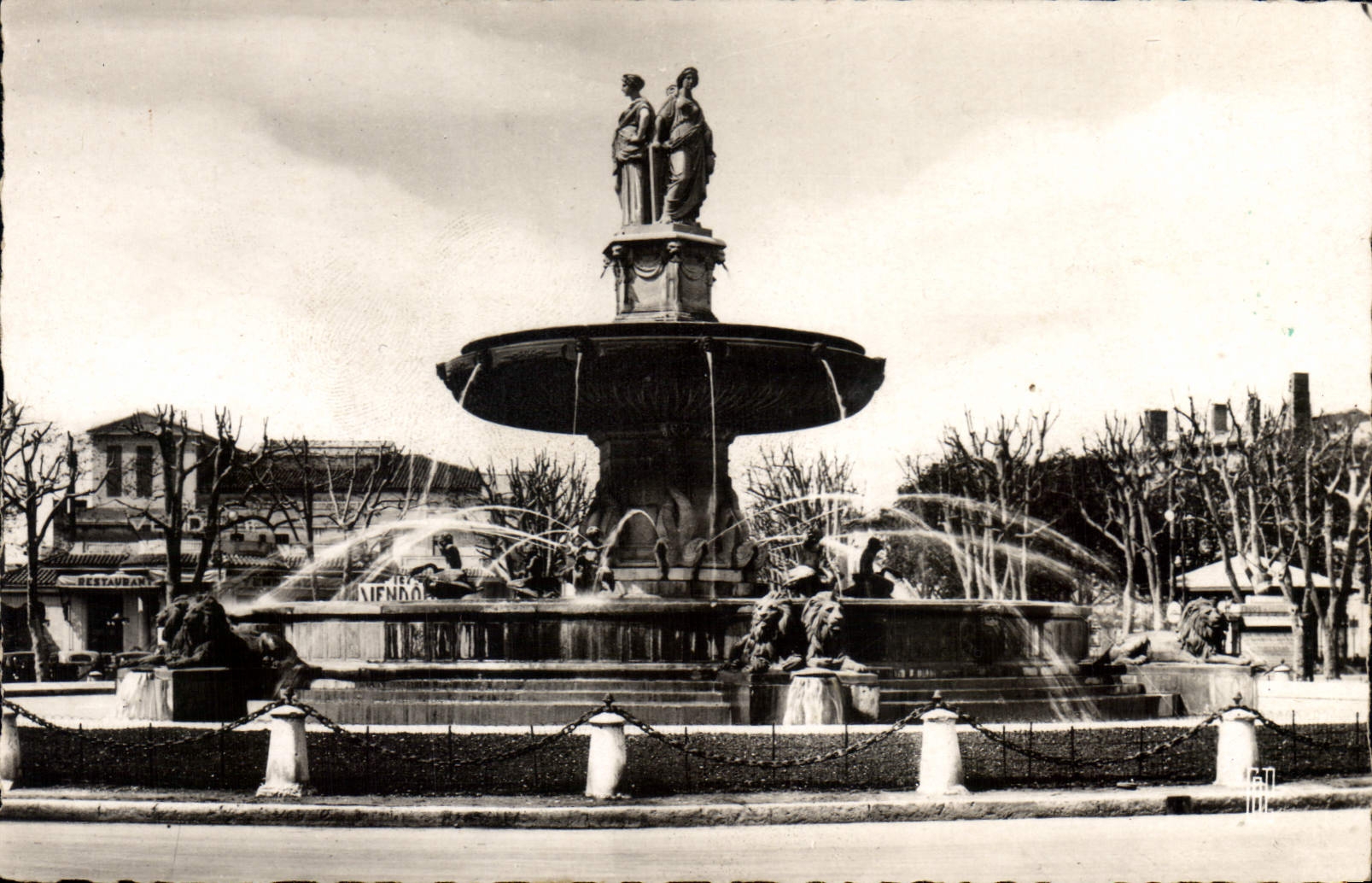 CPA Aix en Provence La Grande Fontaine 